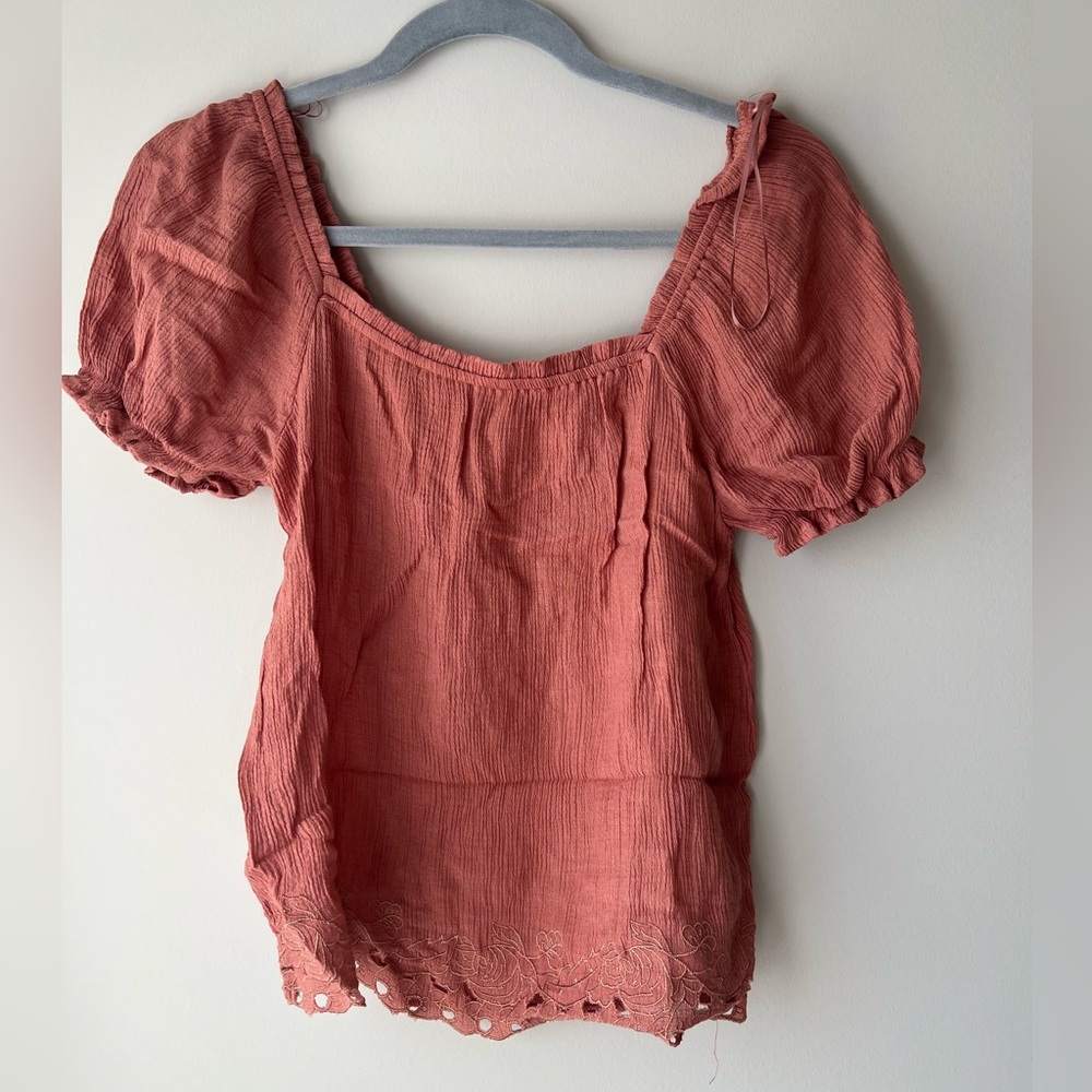 3 Feminine Shirts Bundle